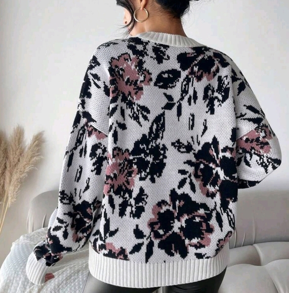 Floral Pattern Drop Shoulder Sweater - Picture 2 of 4